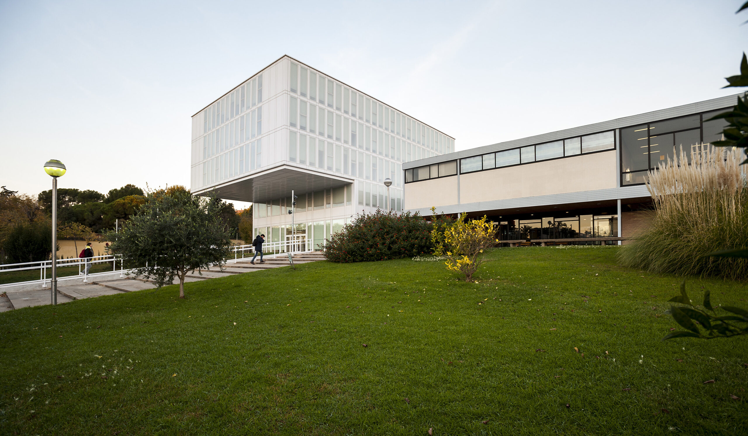 Ampliación de la Facultad de Derecho de la Universidad de Barcelona – Cateb