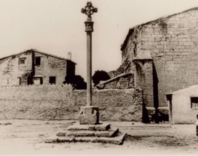 L’església de Santa Maria abans i després de la seva destrucció a la Guerra Civil espanyola.