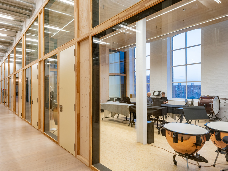 Adaptació al recinte Fabra i Coats per a la ubicació de l’Escola de música de Sant Andreu i Centre d’Art Contemporani